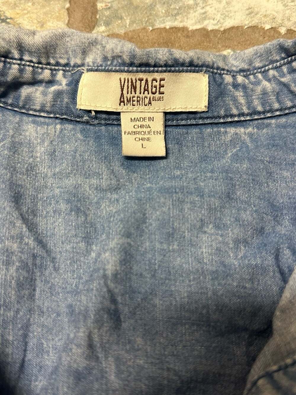 Vintage America Blues Women's Acid Wash Denim Blouse Size L - Picture 3 of 5